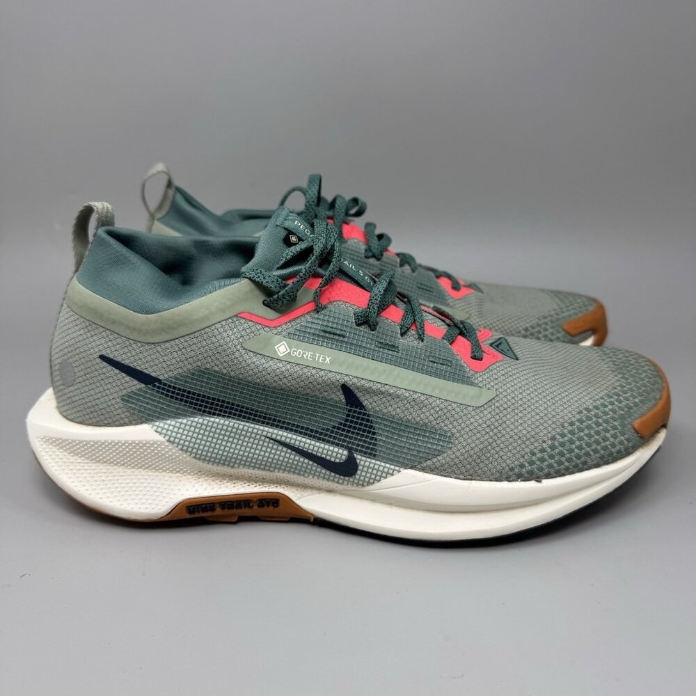 Mens Nike Pegasus Trail 5 GORE-TEX GTX Hiking Shoes Size 10 FQ0908-300